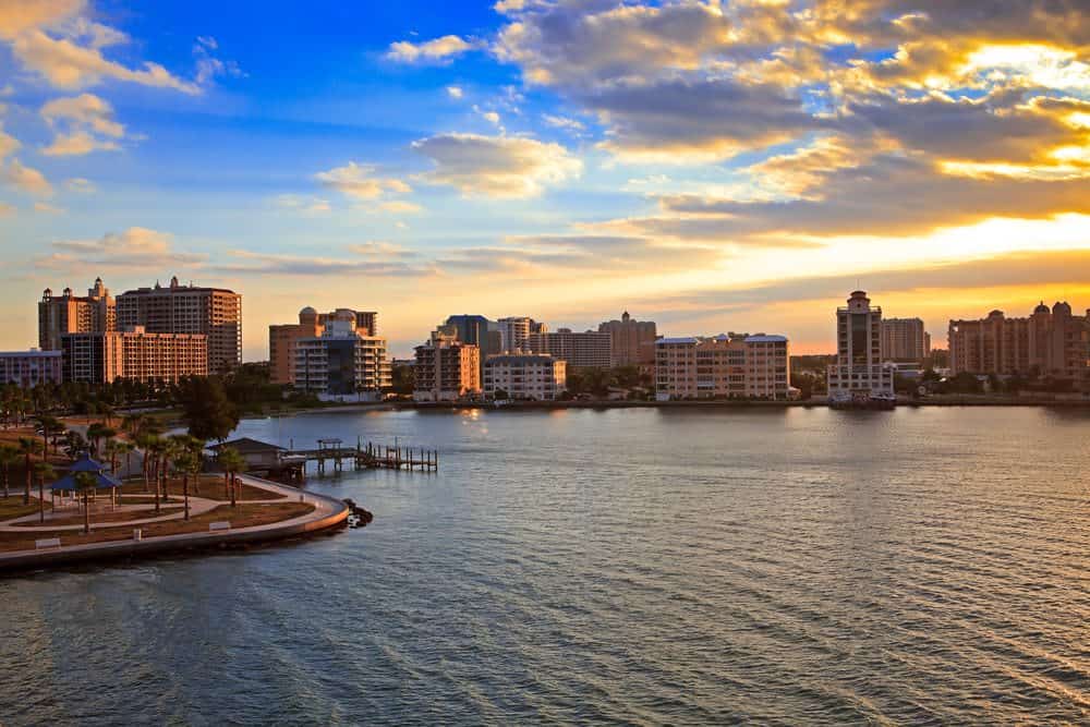 Florida real estate market improves in April