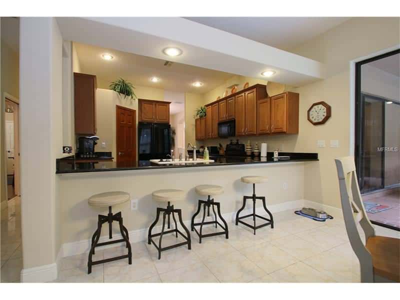 kitchen 16305 BRIDGELAWN AVE, LITHIA, FL 33547