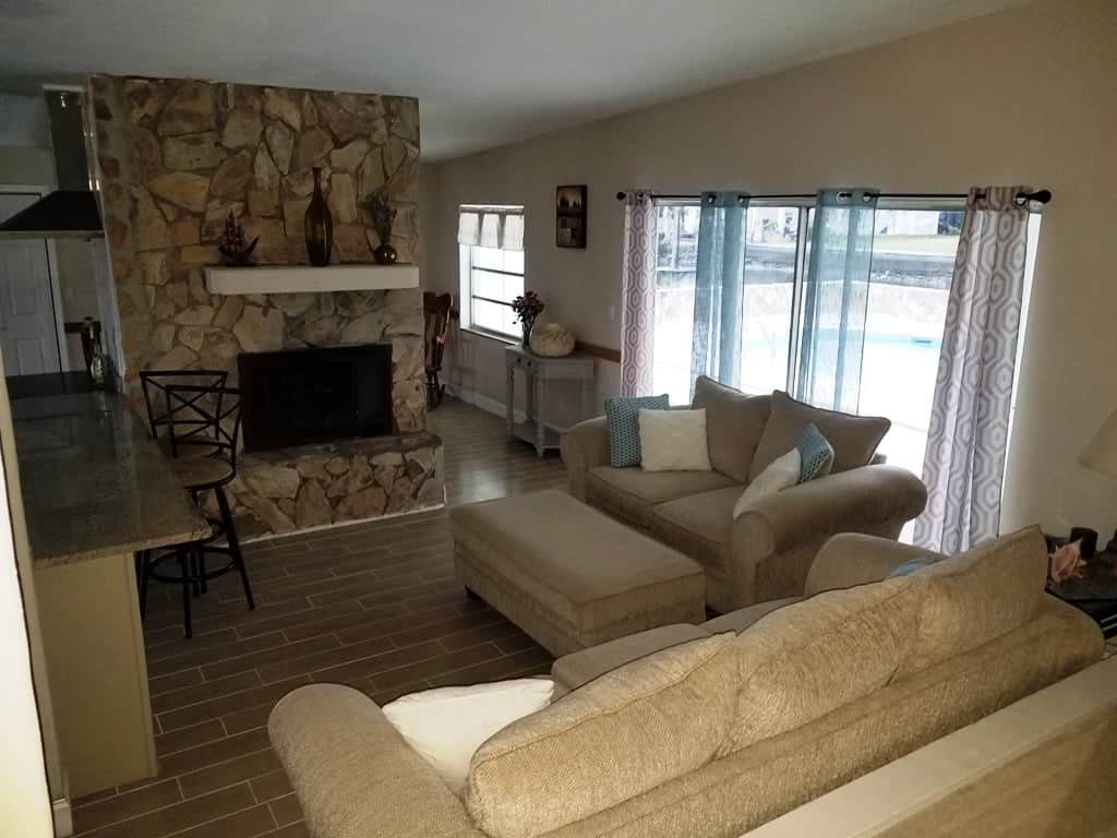 6915 Clark St, Hudson, FL 34667