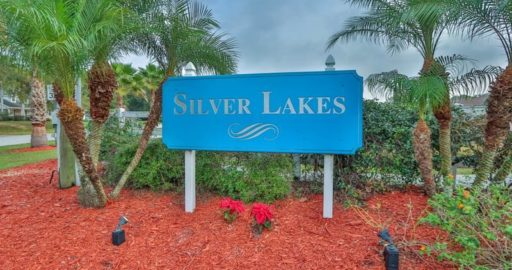 Silver Lakes