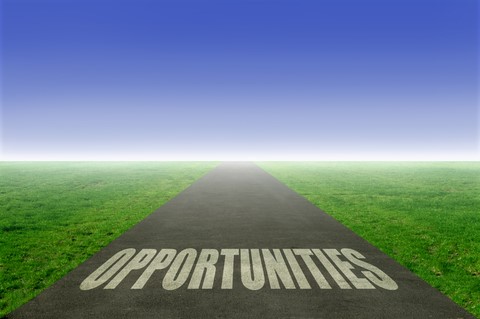 Successful People Focus on Opportunities