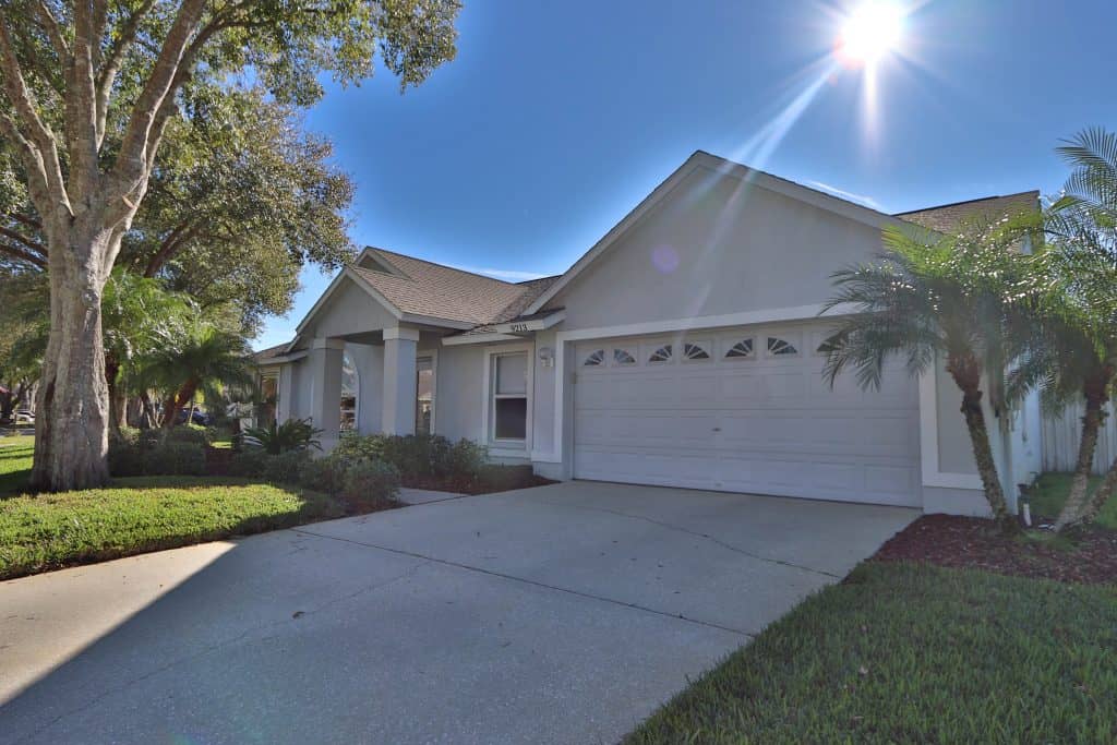 9213 SUNFLOWER DRIVE, TAMPA, Florida 33647