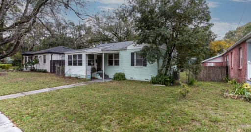 1427 E Henry AVE Tampa FL 33604