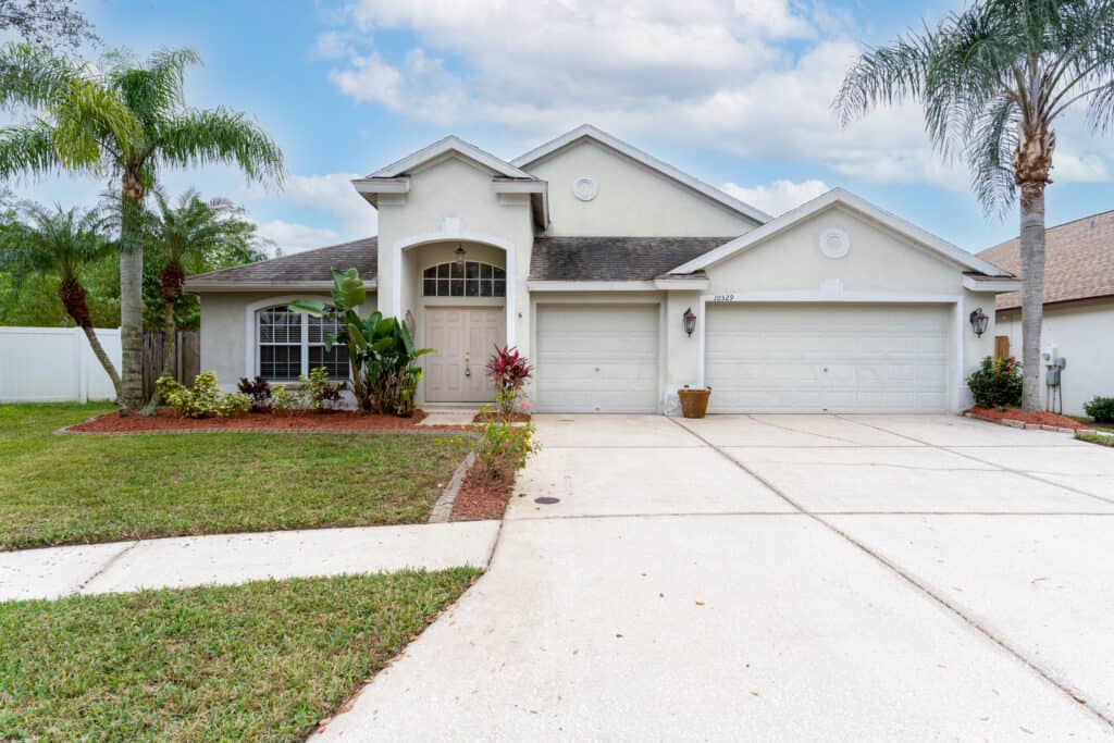 10529 San Travaso DR Tampa FL 33647