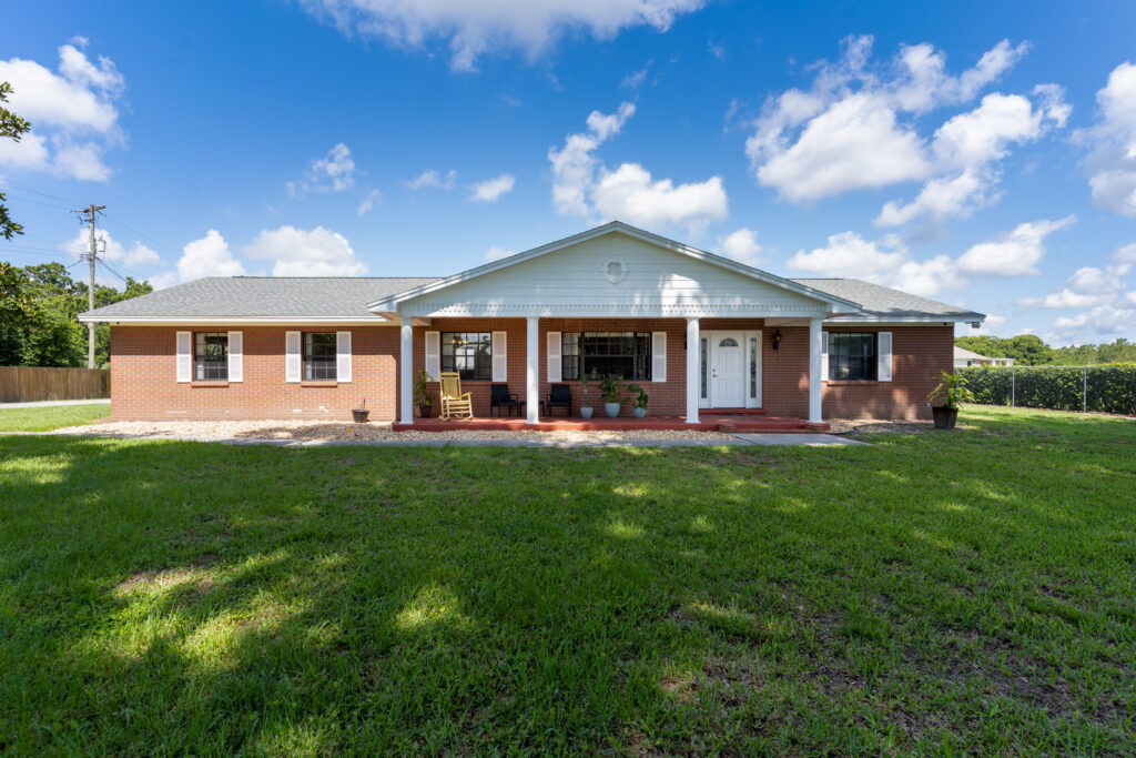 12002 Fort King Hwy Thonotosassa FL 33592