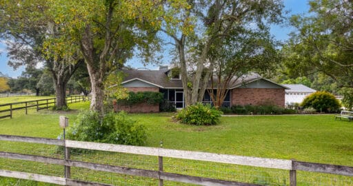 6842 Mary Lou Ln Wesley Chapel FL 33544