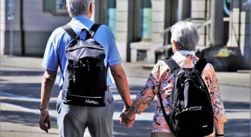 Benefits of Hiring Specialized Senior Movers