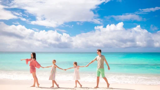 A Guide to Relocating Near Family Without Losing Your Freedom